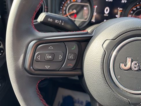 Used 2024 Jeep Wrangler Unlimited Rubicon image 67