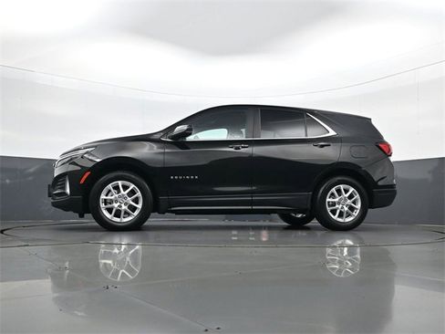 Used 2024 Chevrolet Equinox LT image 28