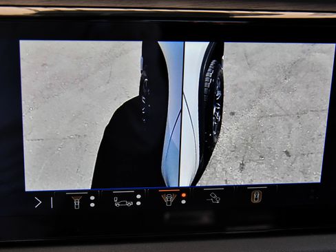 Used 2025 GMC Sierra 1500 AT4 AWD/4WD image 26