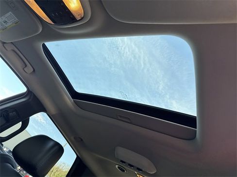 Used 2014 Dodge Durango Limited w/ Premium Group image 27