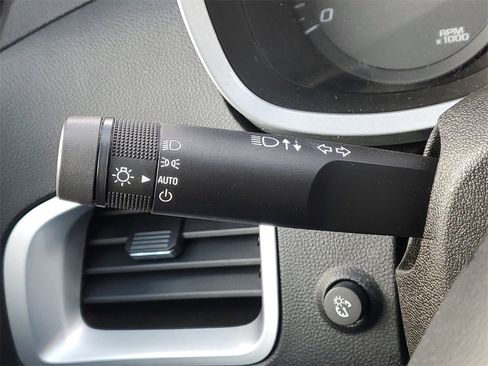 Used 2013 Chevrolet Equinox LT w/ All Star Package image 17