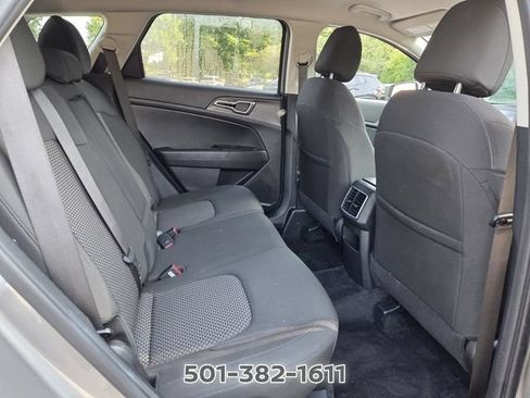 Used 2025 Kia Sportage LX FWD image 14