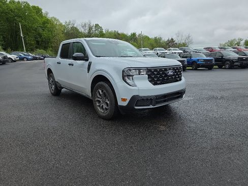 Used 2025 Ford Maverick XLT w/ XLT Luxury Package AWD/4WD image 3