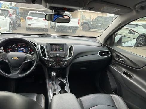 Used 2021 Chevrolet Equinox LT image 23