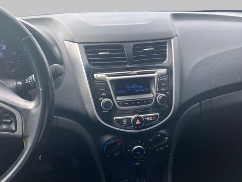 Used 2015 Hyundai Accent Sport FWD image 7
