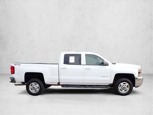 Used 2019 Chevrolet Silverado 2500 LT image 5