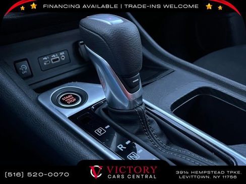 Used 2025 Nissan Sentra SV image 30