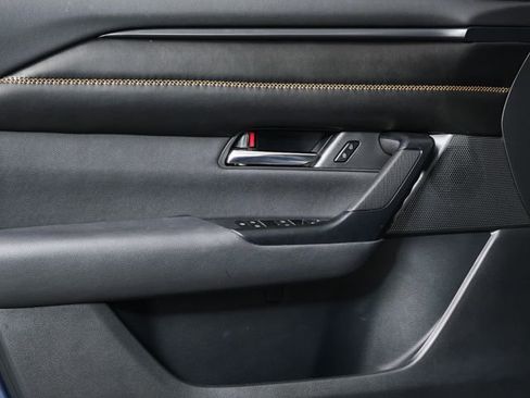 Used 2024 MAZDA CX-50 AWD 2.5 S w/ Premium Plus Pkg image 6