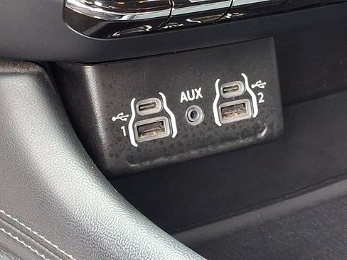 Used 2023 Dodge Durango SXT Launch Edition AWD/4WD image 24