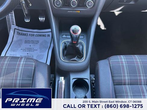 Used 2012 Volkswagen GTI 2-Door image 16