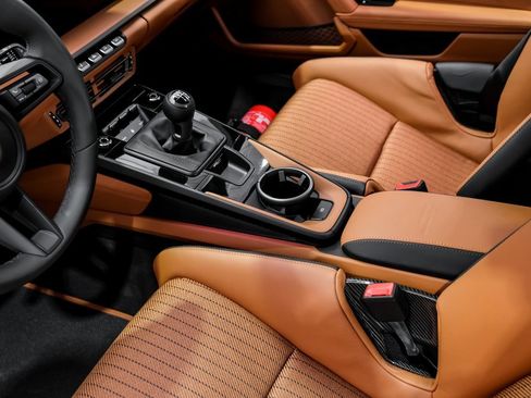 Used 2024 Porsche 911 S/T image 20