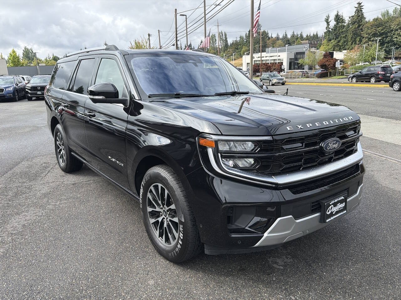 Used 2025 Ford Expedition Max Platinum AWD/4WD image 13