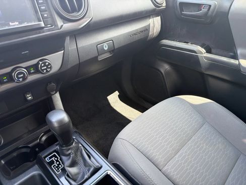Used 2019 Toyota Tacoma SR w/ SR Convenience Package AWD/4WD image 27