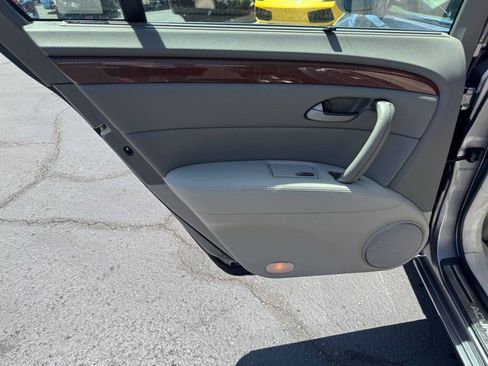 Used 2005 Acura RL AWD/4WD image 16