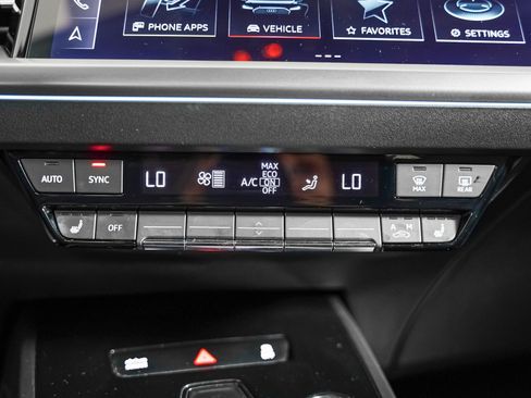 Certified 2024 Audi Q4 e-tron Premium Plus w/ Premium Plus RWD image 24