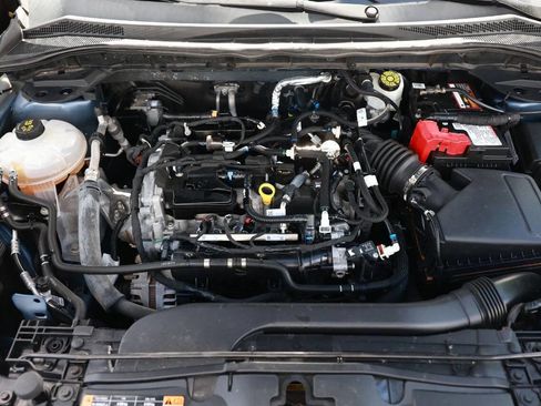 Used 2020 Ford Escape SE image 44