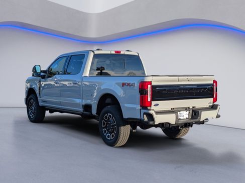 New 2026 Ford F250 Platinum w/ FX4 Off-Road Package image 11