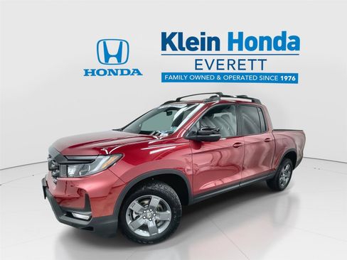 Certified 2025 Honda Ridgeline TrailSport image 1