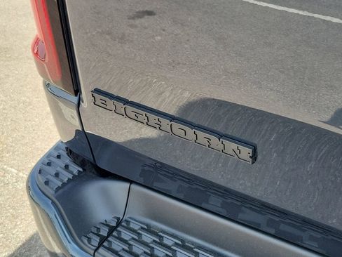 New 2026 RAM 1500 4x4 Crew Cab image 6