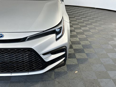 Certified 2023 Toyota Corolla SE image 9
