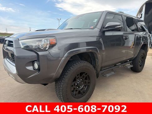 Used 2020 Toyota 4Runner TRD Off-Road Premium w/ Moonroof Package AWD/4WD image 22