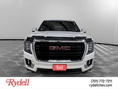 Used 2022 GMC Yukon SLE w/ Gmc Pro Safety Plus Package image 8