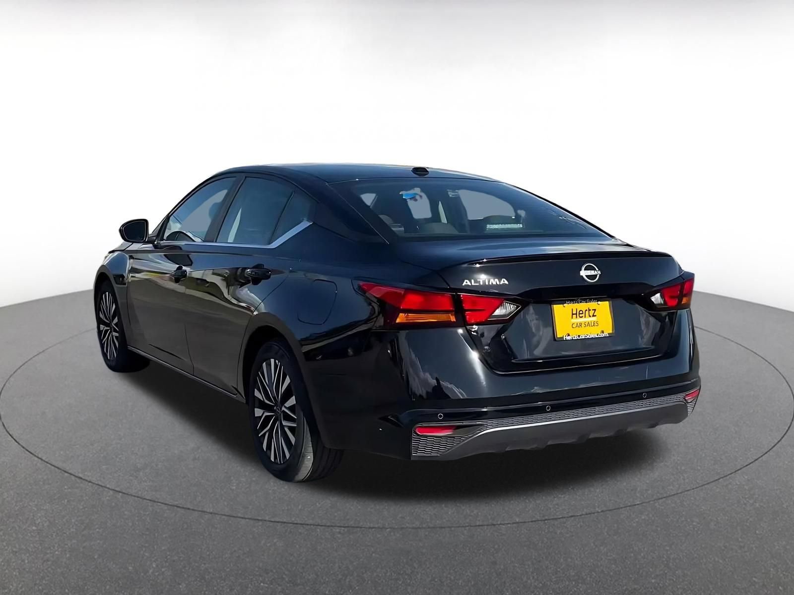 Used 2026 Nissan Altima 2.5 SV FWD image 10