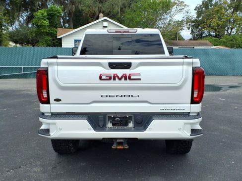 Used 2022 GMC Sierra 2500 Denali AWD/4WD image 4