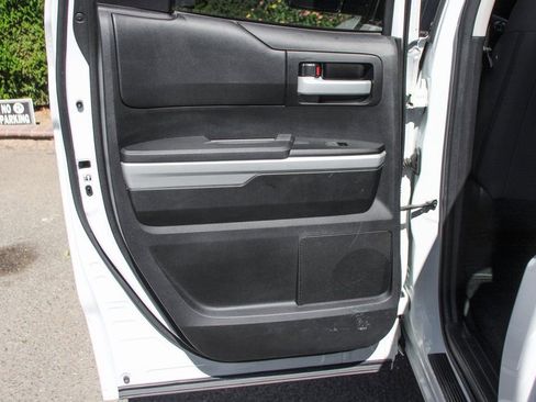 Used 2019 Toyota Tundra SR5 w/ SR5 Upgrade Package RWD image 29