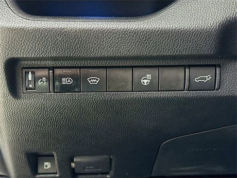 Used 2024 Toyota RAV4 XSE w/ Weather Package image 10