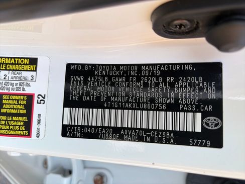 Used 2020 Toyota Camry SE FWD image 28