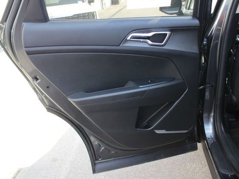 Certified 2023 Kia Sportage LX AWD/4WD image 22
