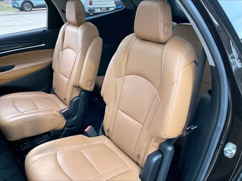 Used 2018 Buick Enclave Essence w/ Trailering Package image 20