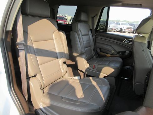 Used 2020 GMC Yukon Denali w/ Denali Ultimate Package image 24