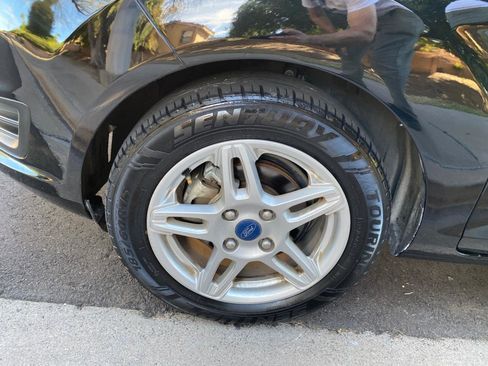 Used 2019 Ford Fiesta SE image 27