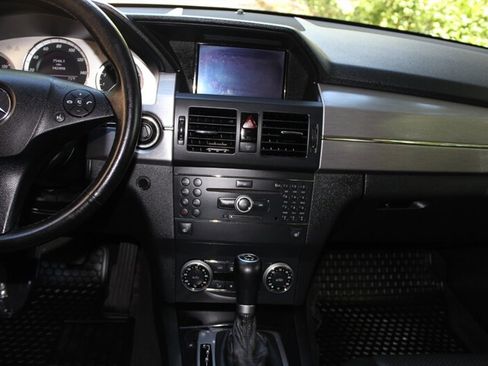 Used 2010 Mercedes-Benz GLK 350 4MATIC image 14