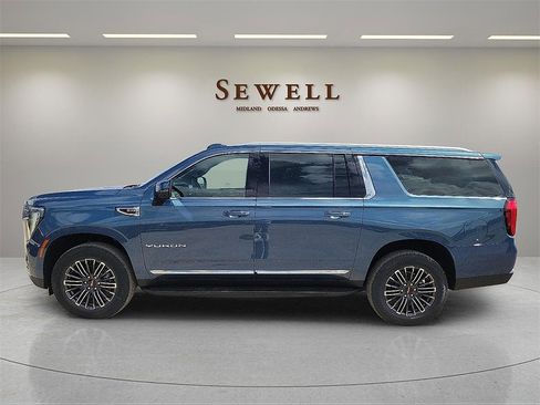 New 2026 GMC Yukon XL Elevation w/ LPO, Floor Liner Package image 2