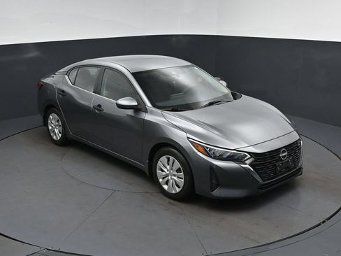Used 2024 Nissan Sentra S FWD image 36