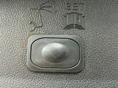 Used 2014 Ford Escape SE w/ Equipment Group 201A FWD image 28