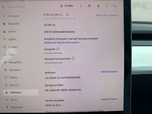 Used 2021 Tesla Model 3 Standard Range Plus image 24