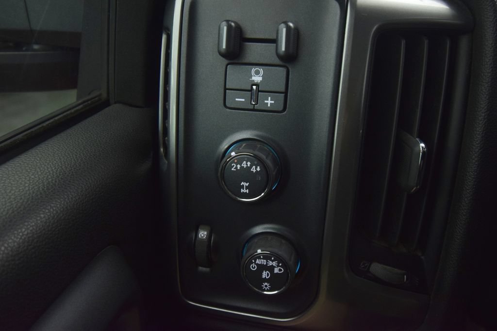 Used 2017 Chevrolet Silverado 2500 LT w/ All Star Edition AWD/4WD image 26