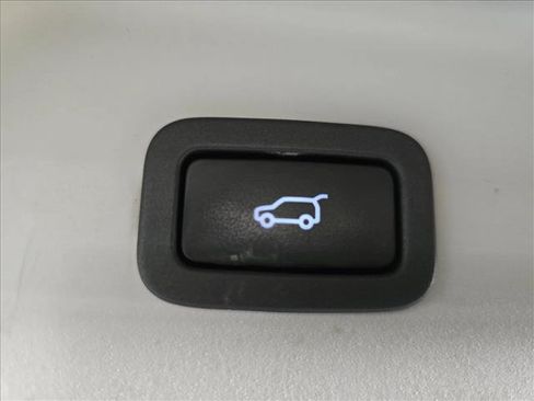 Used 2015 Land Rover Range Rover Supercharged AWD/4WD image 13