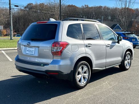 Used 2016 Subaru Forester 2.5i Premium w/ All-Weather Package image 4