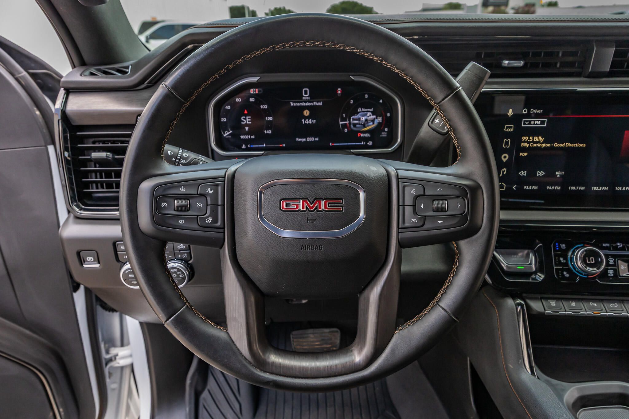 Used 2026 GMC Sierra 2500 AT4 AWD/4WD image 18