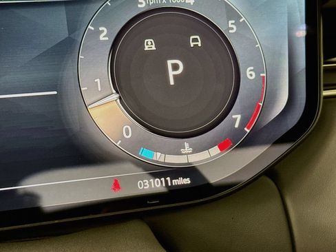 Used 2023 Land Rover Range Rover SE AWD/4WD image 13