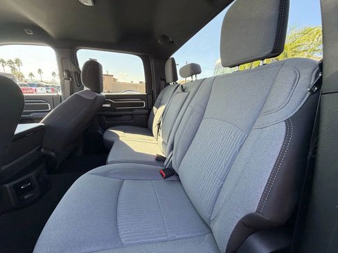 Used 2024 RAM 2500 Big Horn AWD/4WD image 25