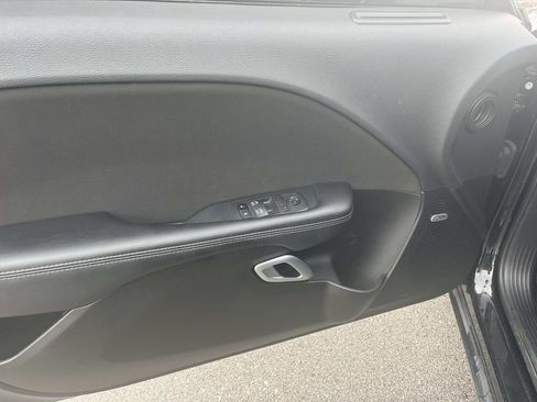 Used 2022 Dodge Challenger R/T Scat Pack image 16