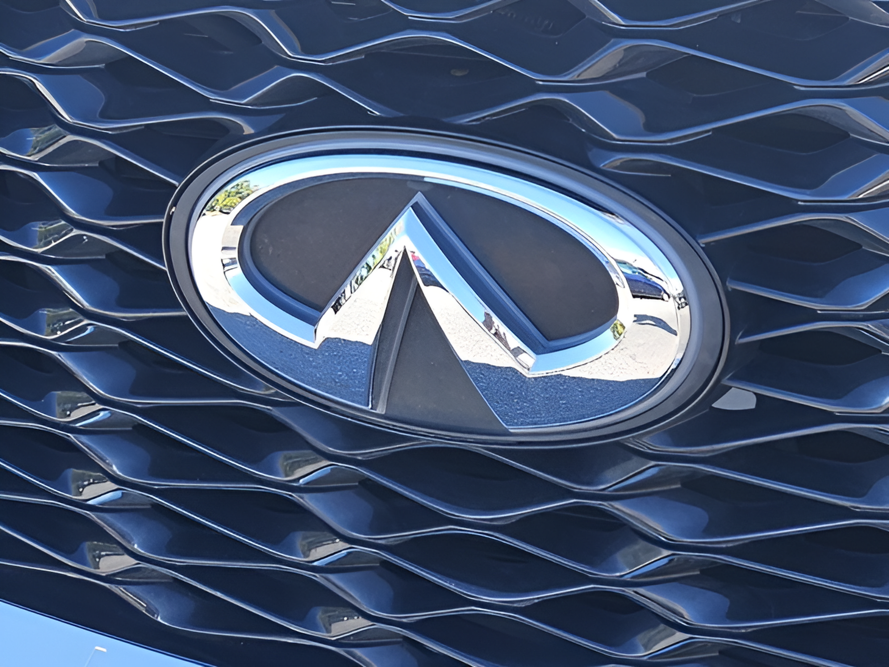 Certified 2025 INFINITI QX60 Sensory w/ Vision Package AWD/4WD image 32