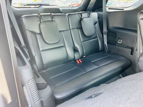 Used 2024 Ford Explorer ST w/ Equipment Group 401A AWD/4WD image 38