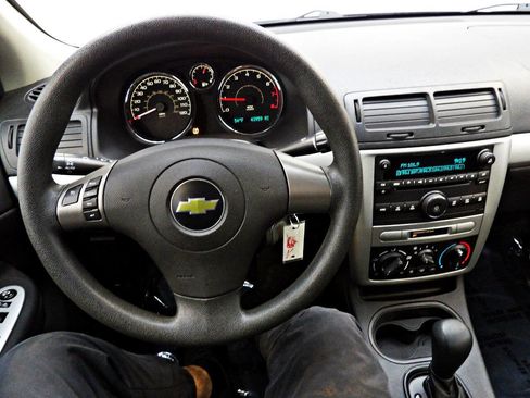 Used 2010 Chevrolet Cobalt LT FWD image 16